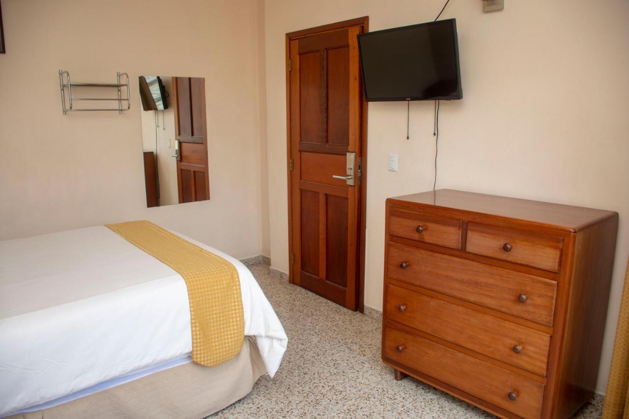 Hotel Mac Arthur Tegucigalpa Exterior photo