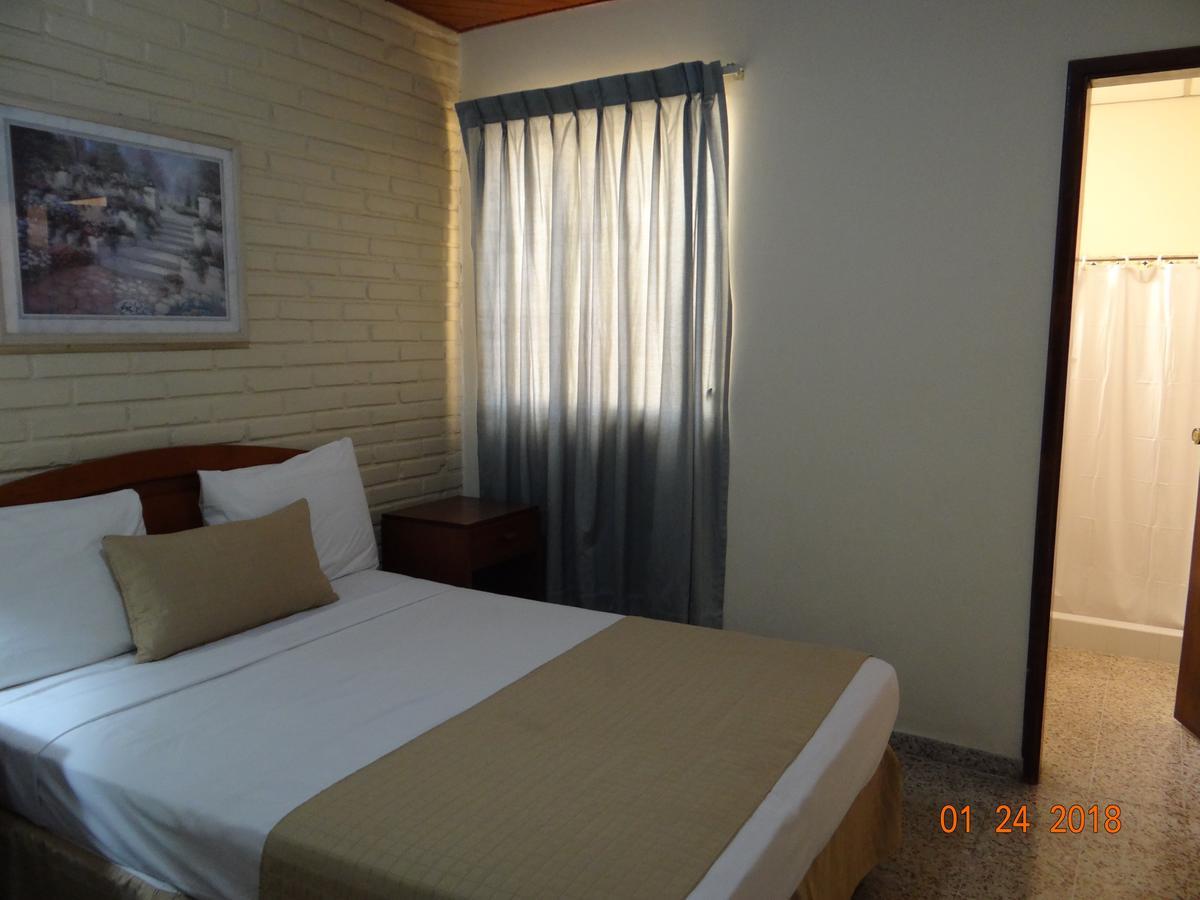 Hotel Mac Arthur Tegucigalpa Room photo