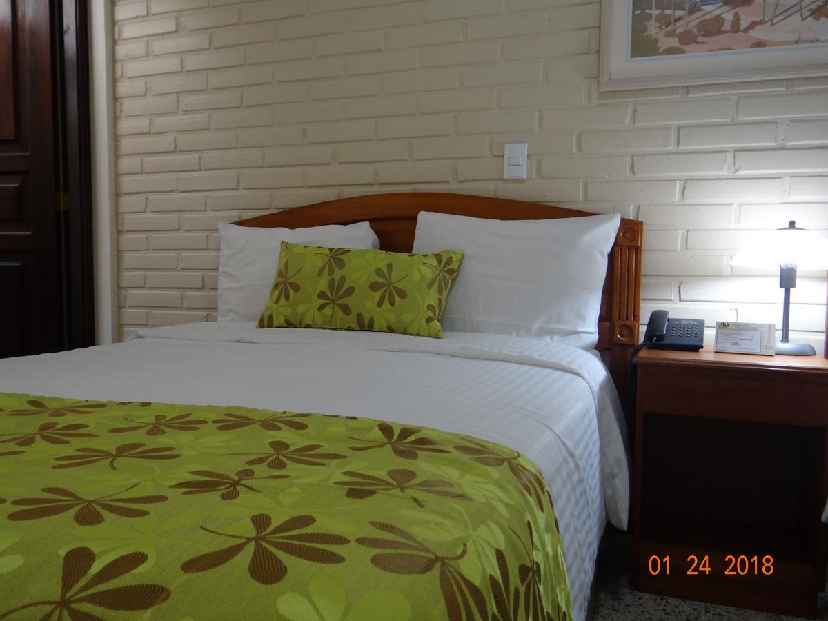 Hotel Mac Arthur Tegucigalpa Room photo