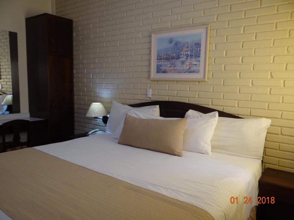 Hotel Mac Arthur Tegucigalpa Room photo